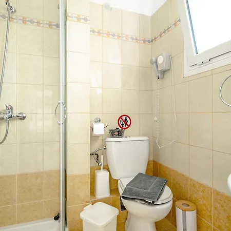 Efrosyni Apartment